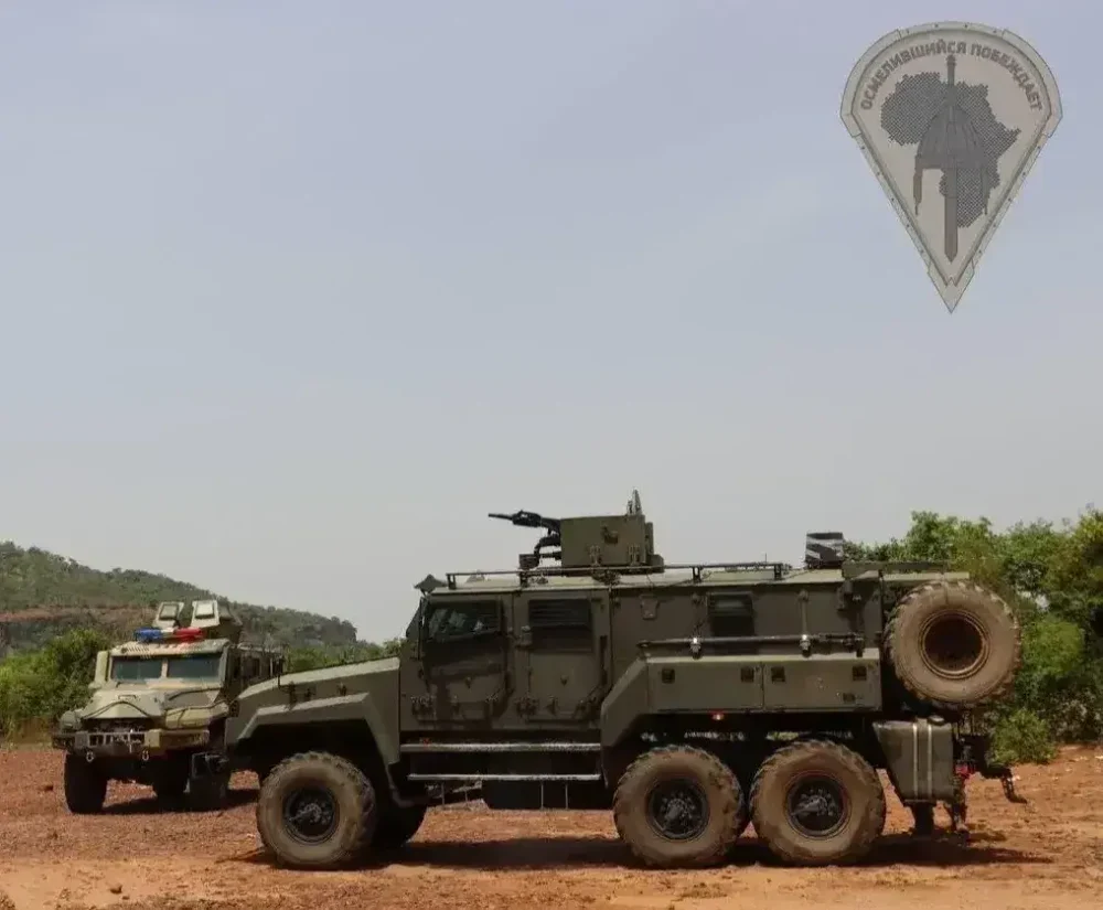 Нам нужны следующие специальности